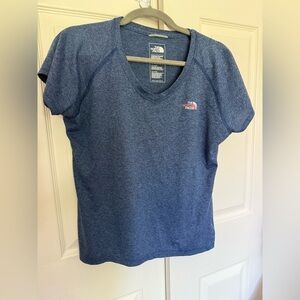 Women’s North Face Scoop/V Neck